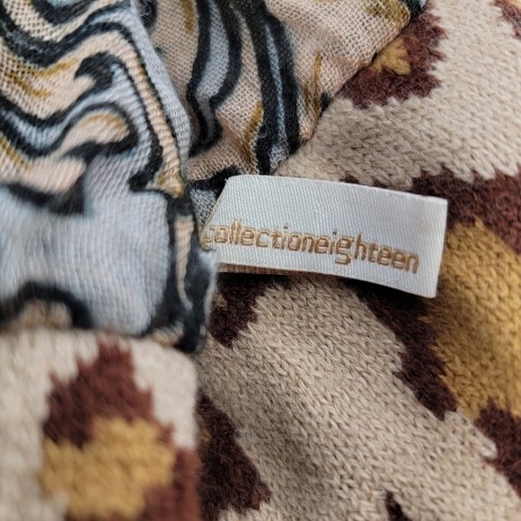 Collection Eighteen | Leopard & Scroll Mixed Print & Material Infinity Scarf - Picture 4 of 4